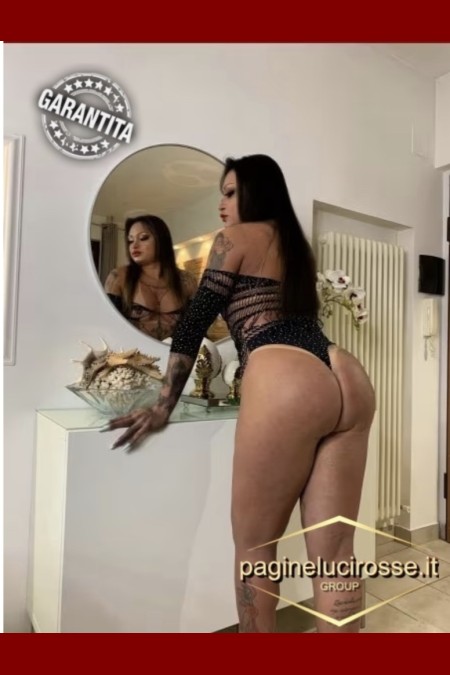 escort cerca uomo per sesso Lucca Lido Camaiore - Vale miss - 3332900208
