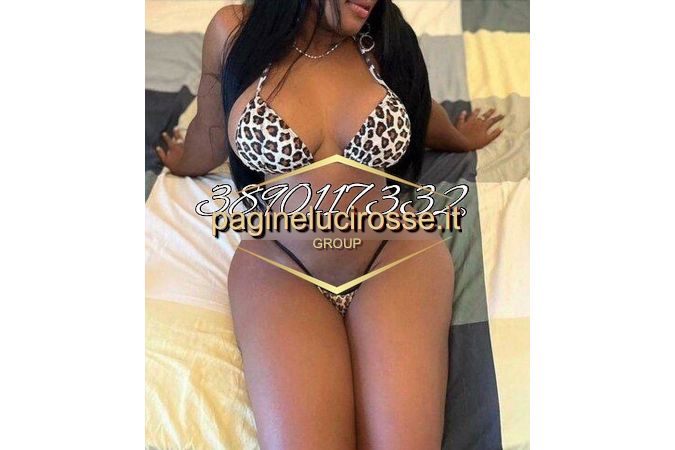 escort cerca uomo per sesso Napoli  - LAURA  - 3890117332