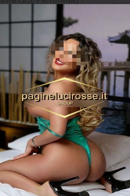girls Massa-Carrara