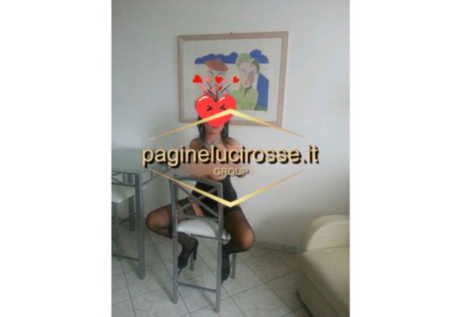 escort cerca uomo per sesso Massa-Carrara Luni mare - PAOLA - 3518543351