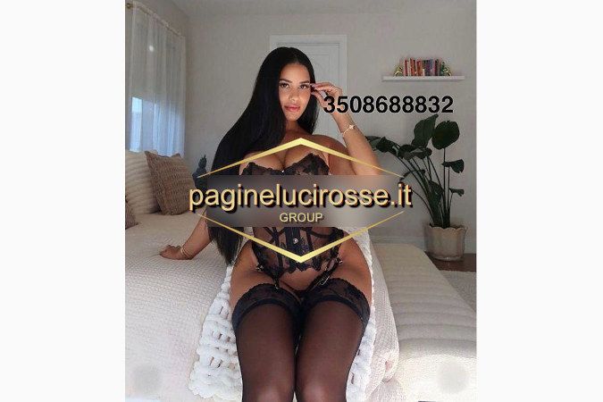 girls Latina  - MASSAGGIO - 3508688832
